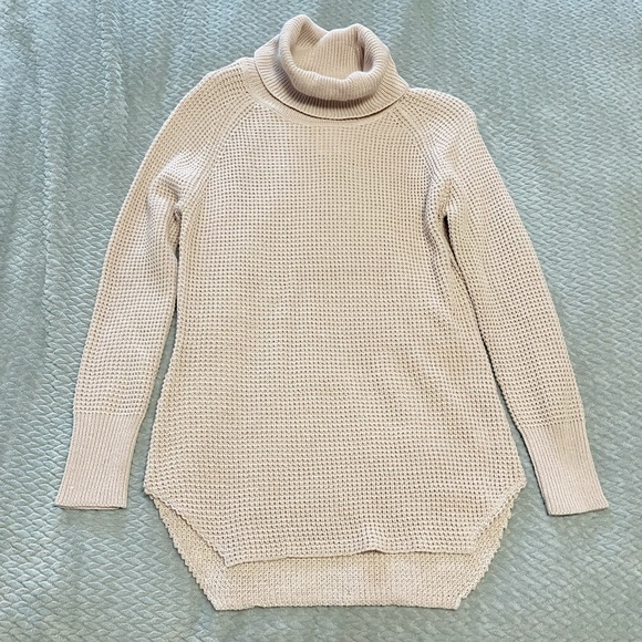 NWT M Boutique Seven Sisters Pink Waffle Turtle Neck - Picture 1 of 2